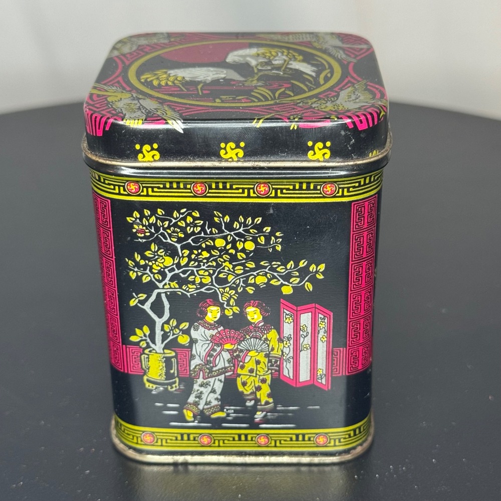 Vintage Asian Tea‎ Tin Container Decorative Storage Box Cranes & Man